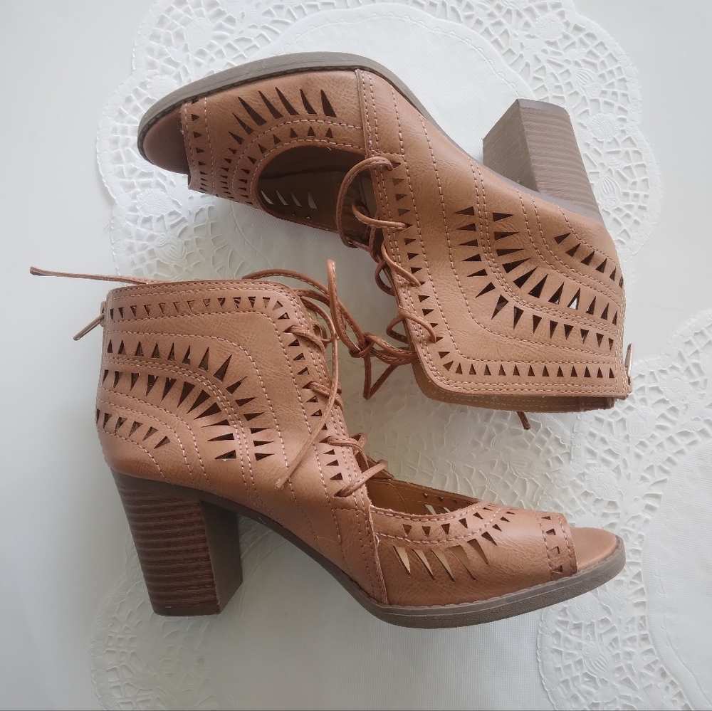 Stappy block heels - Picture 6 of 11